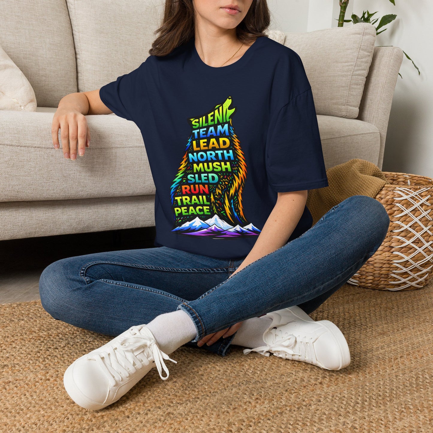 Sitting Howling Dog - Tee