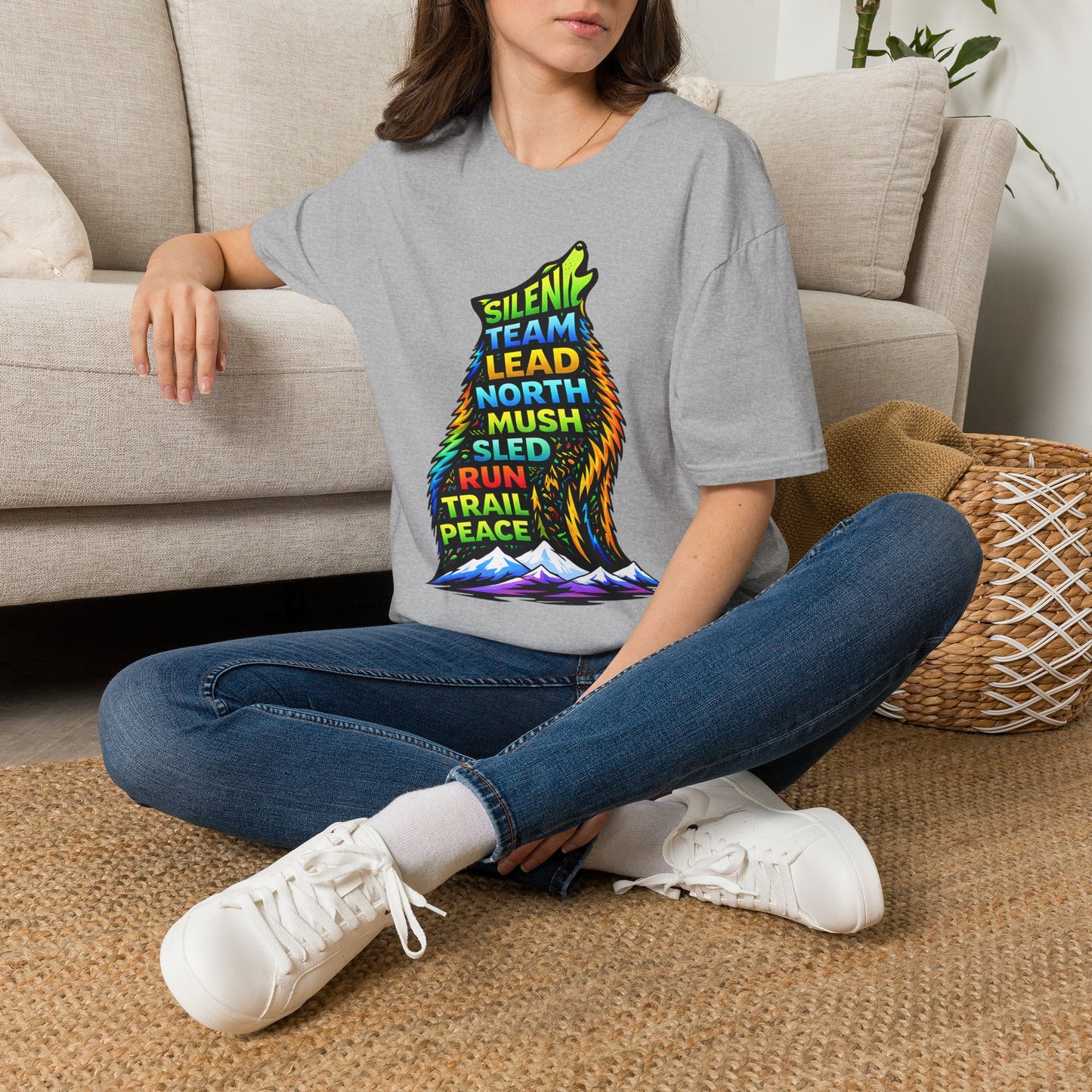 Sitting Howling Dog - Tee
