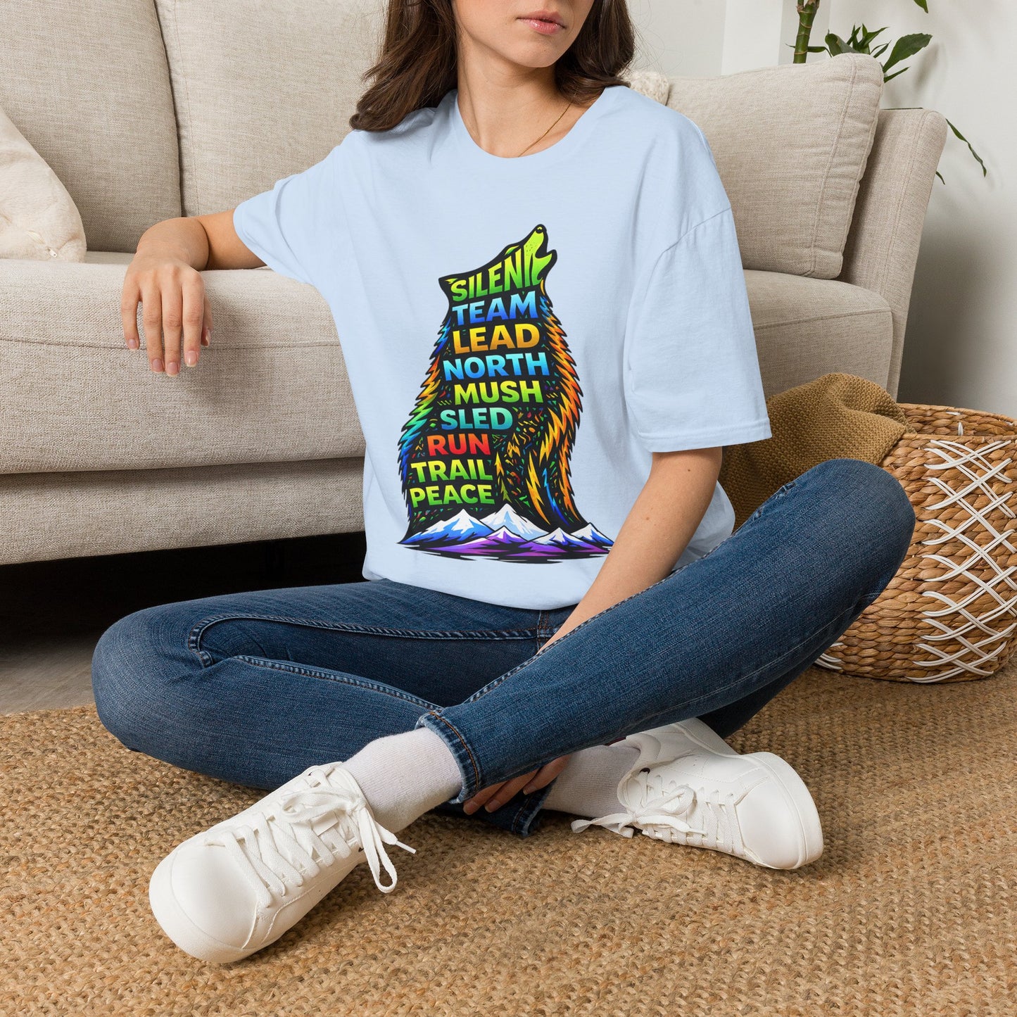 Sitting Howling Dog - Tee